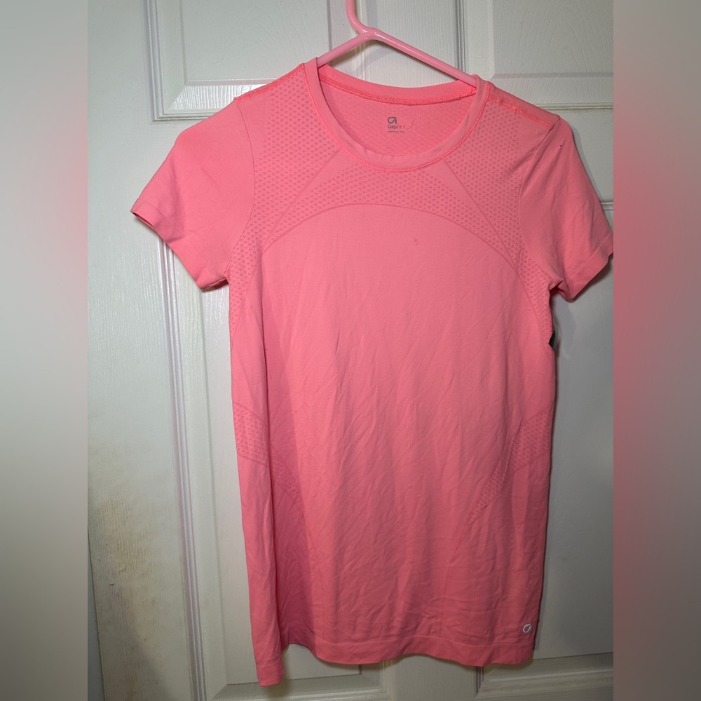 GAP Pink athletic Short Sleeve Tee